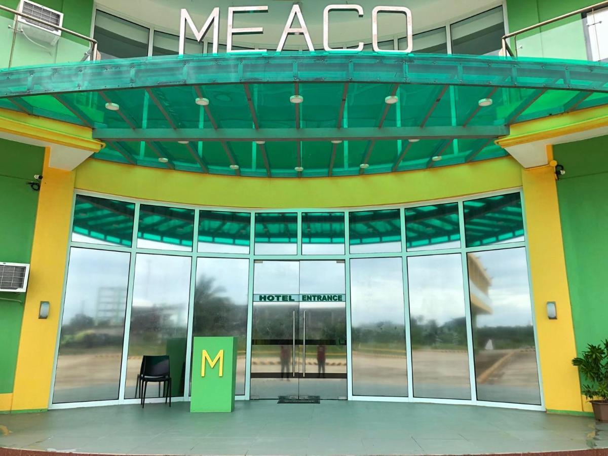 Meaco Royal Hotel- Aparri Camalaniugan エクステリア 写真