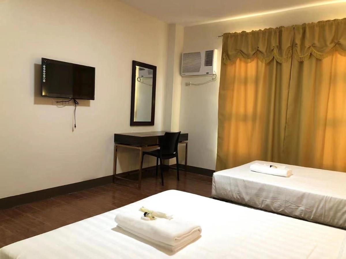 Meaco Royal Hotel- Aparri Camalaniugan エクステリア 写真