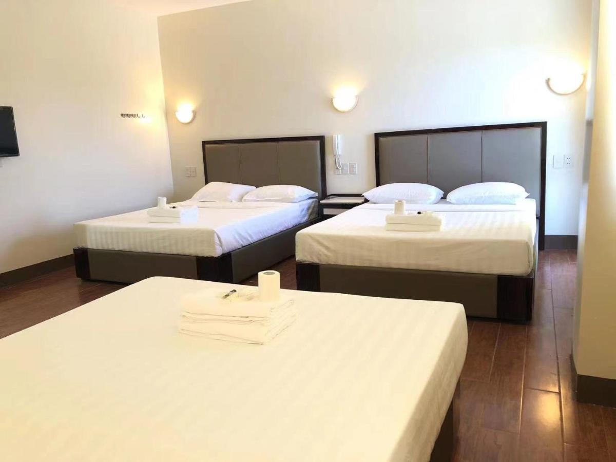 Meaco Royal Hotel- Aparri Camalaniugan エクステリア 写真